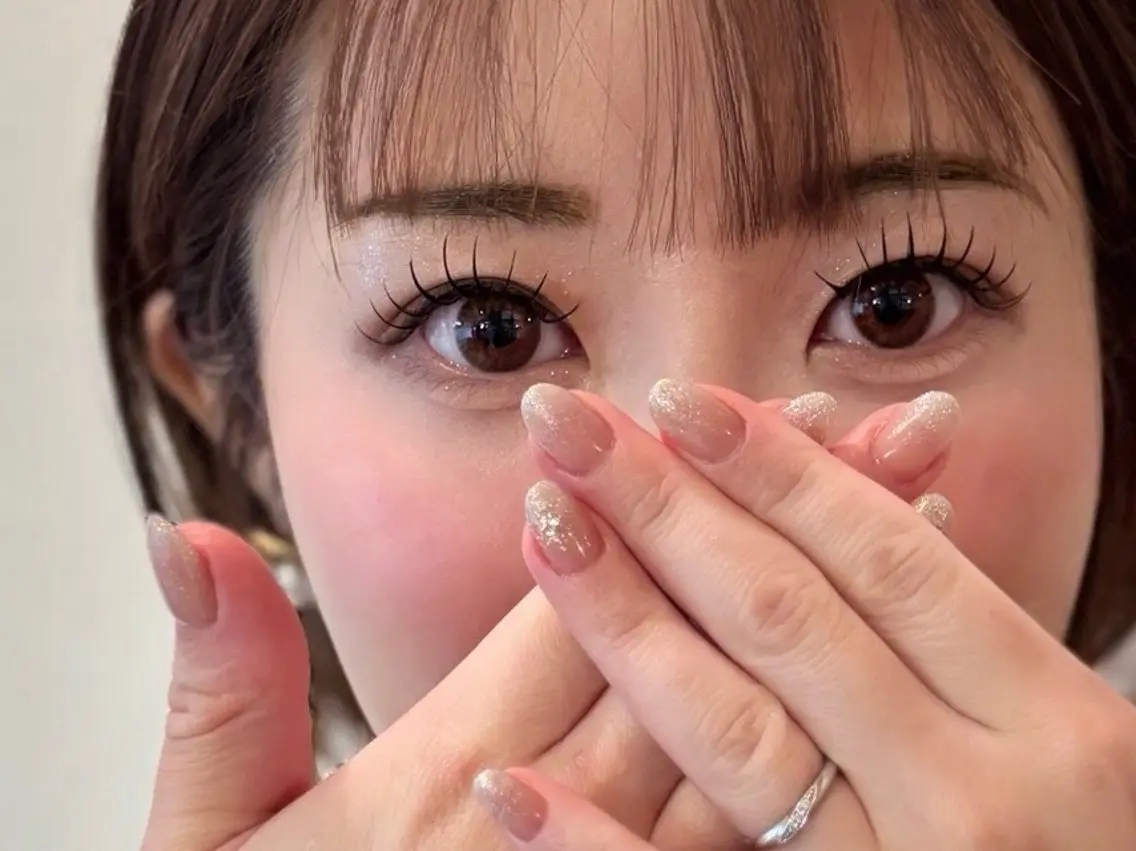 ネイル Looogネイリスト 織戸のネイルデザイン