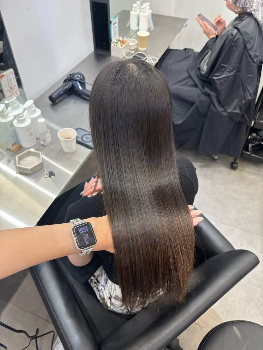 ロング 縮毛矯正 Core茶屋町 HINATAのヘアスタイル