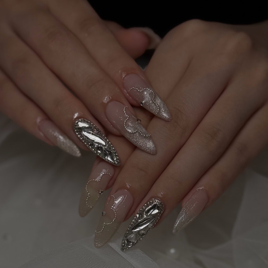 ネイル ハンドネイル Natsumi 🦊  Nailのネイルデザイン