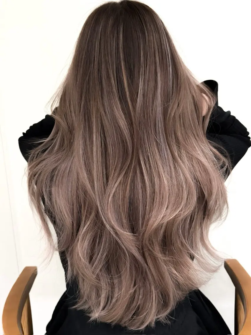セミロング カラー ヘアアレンジ カット ヘアカラー ボブ/縮毛矯正/美髪 似合わせ/透明感カラのヘアスタイル