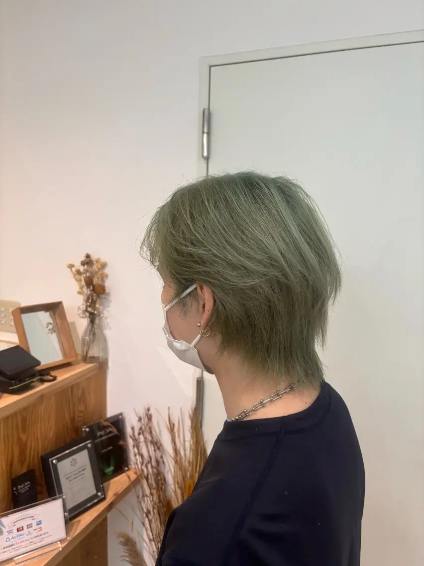カラー メンズ メンズブリーチ ブリーチ 室谷 ゆりあのヘアスタイル