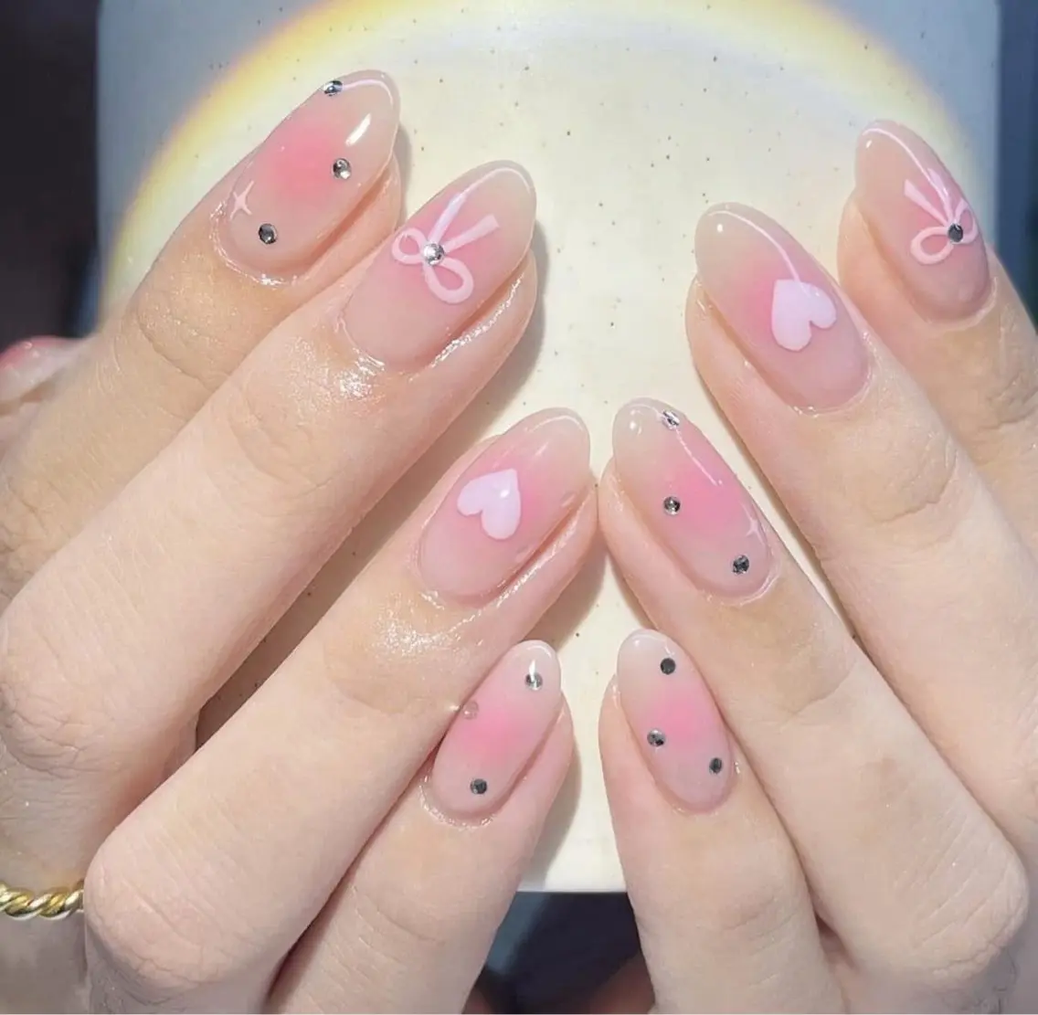 ネイル アートネイル 成人式 ジェルネイル ニュアンスネイル ネイルチップ Kora Nailのネイルデザイン