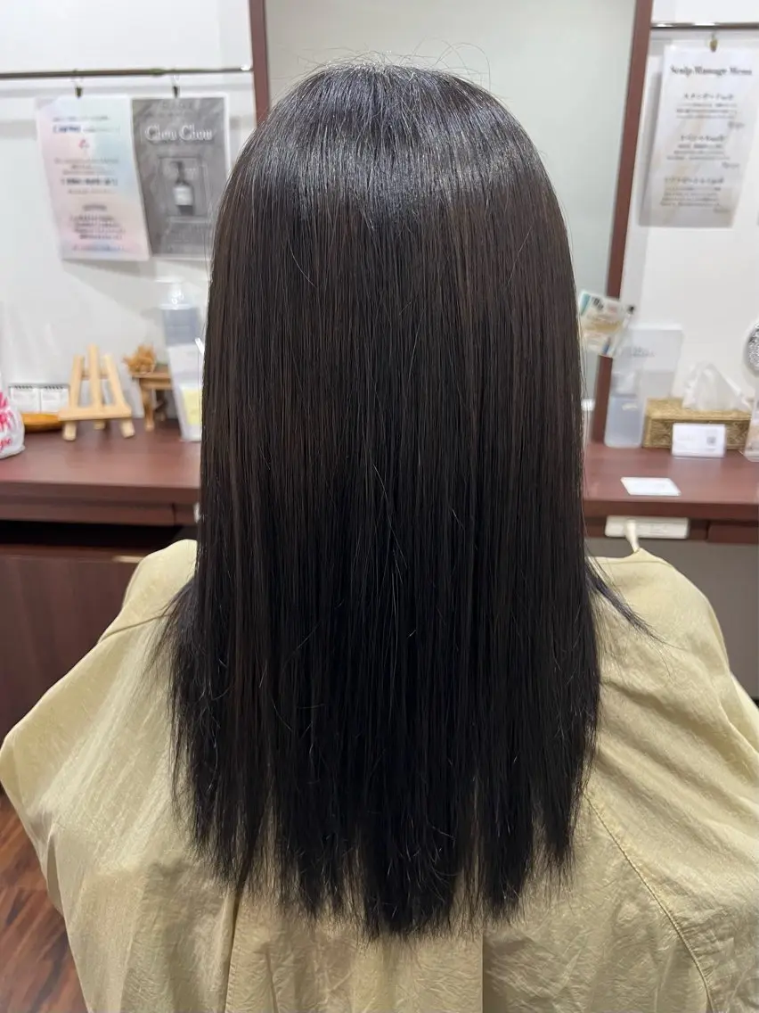 セミロング カラー TELA HAIR 店長　塩田のヘアスタイル