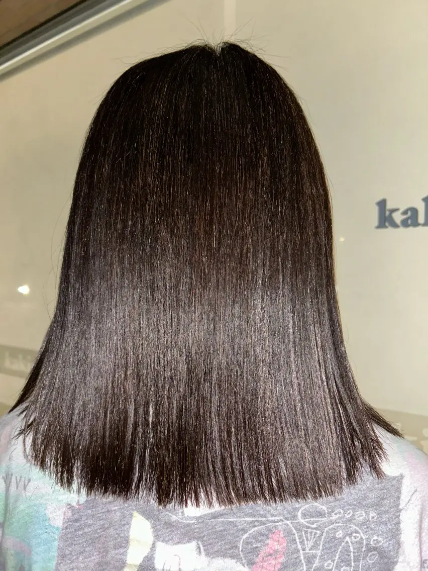 ミディアム 早瀬 愛美のヘアスタイル
