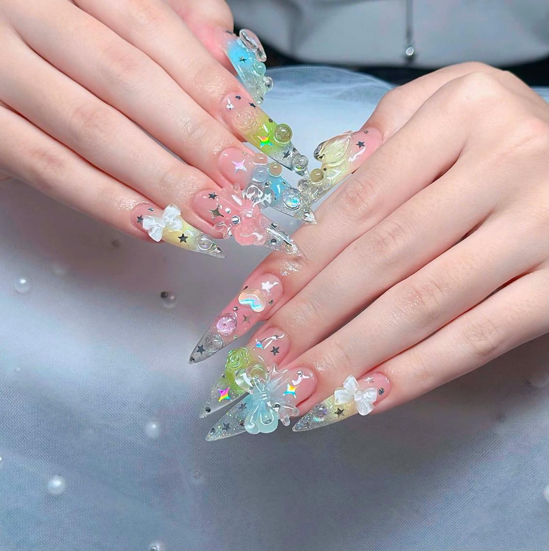 ネイル フレンチネイル ジェルネイル ハロウィン 韓国ネイル マグネットネイル ハンドネイル Hbaby nailのネイルデザイン