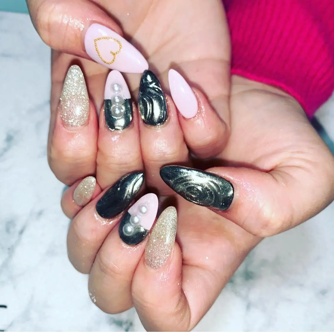 ネイル ハンドネイル 🌙🫧CHARME (RUKA)🦋🫧のネイルデザイン