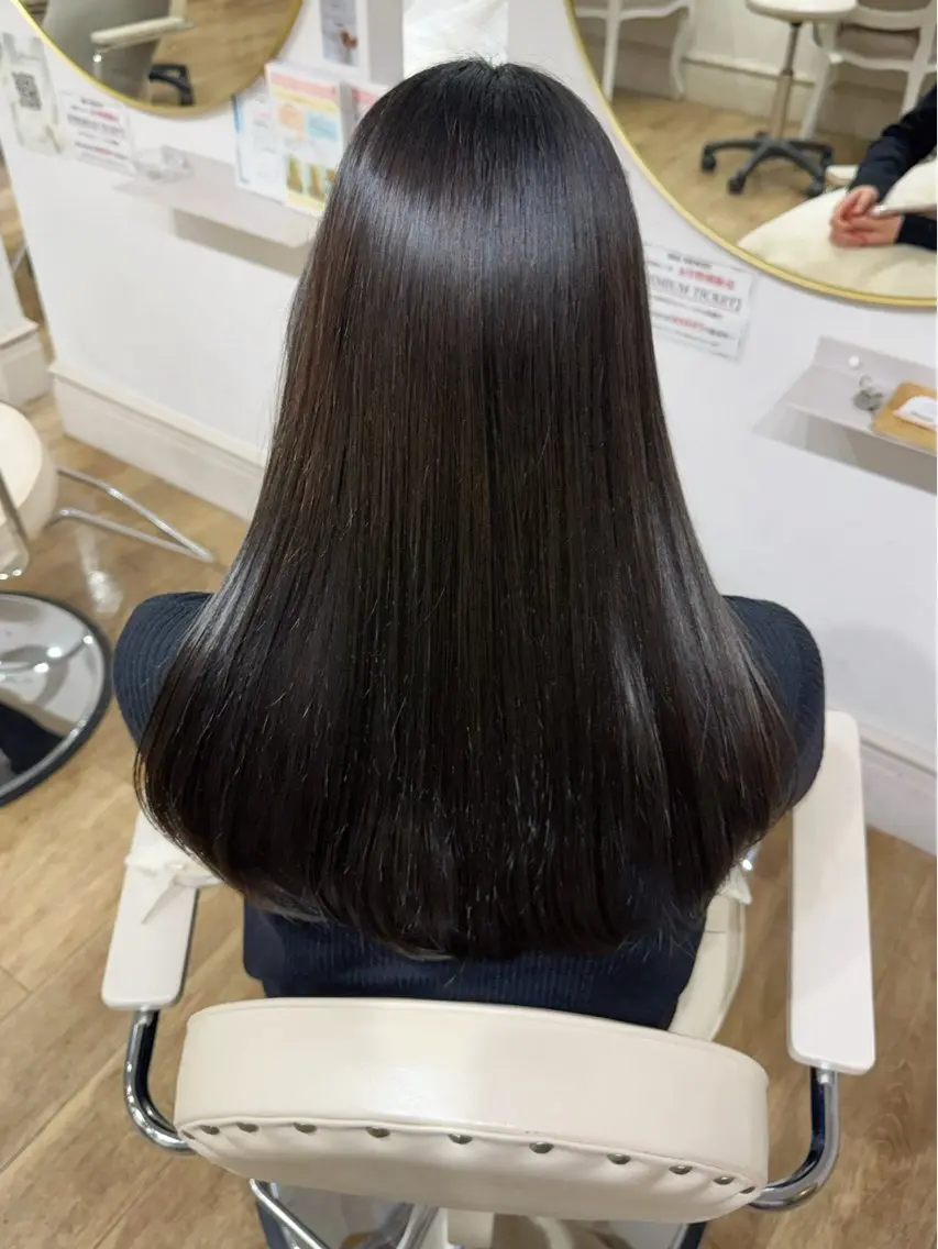 ロング カラー ヘアカラー トリートメント Ria🌙*ﾟ 艶カラーのヘアスタイル