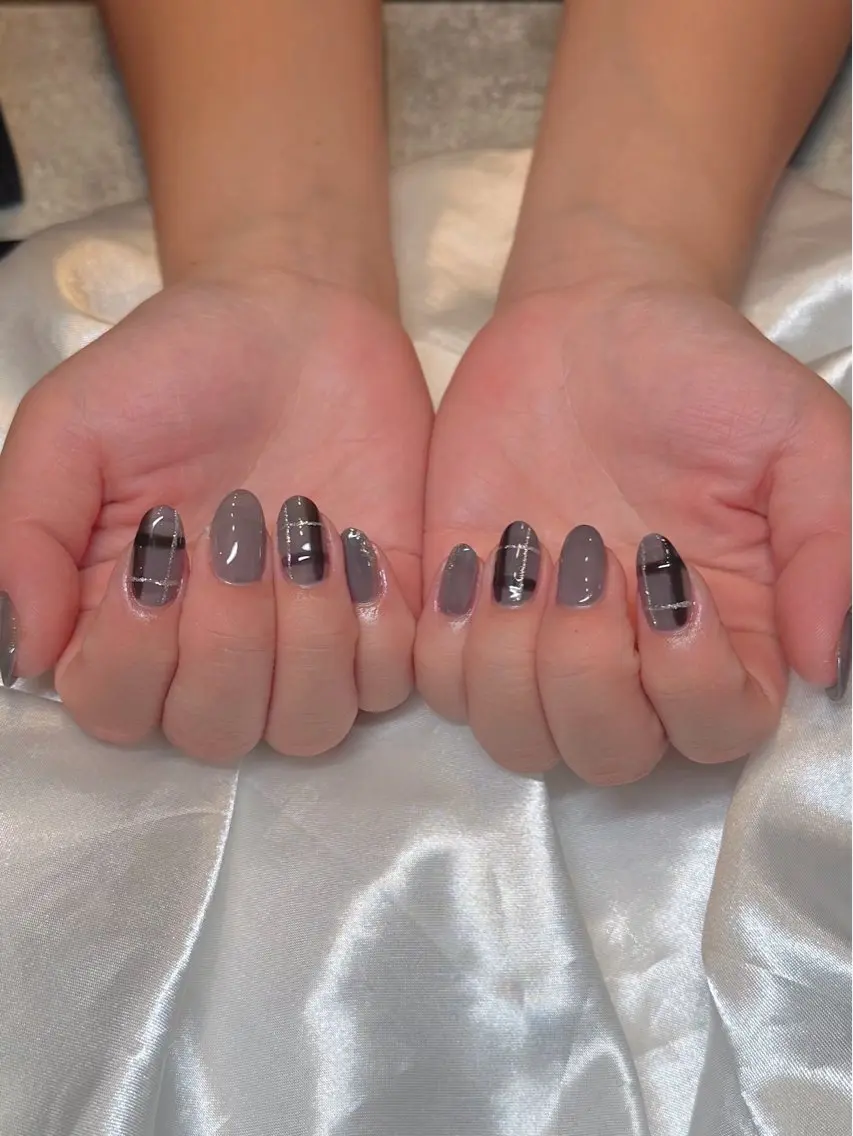 ネイル フラッシュネイル マグネットネイル ニュアンスネイル スカルプネイル シンプルネイル ハンドネイル at Nailのネイルデザイン