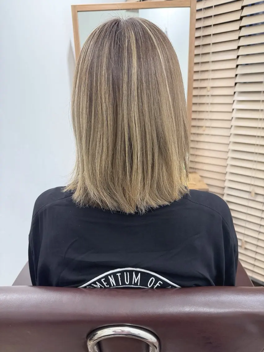 ミディアム カラー ヘアカラー トリートメント ハイライト⭐️上野 高広のヘアスタイル