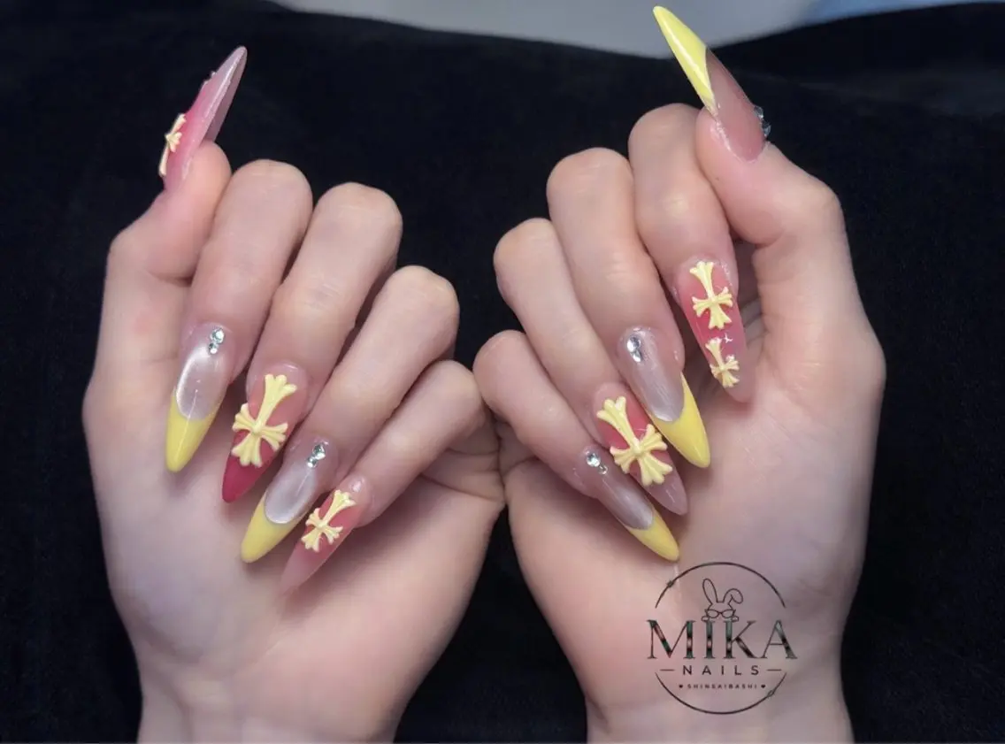 ネイル Genie Mika Nailsのネイルデザイン