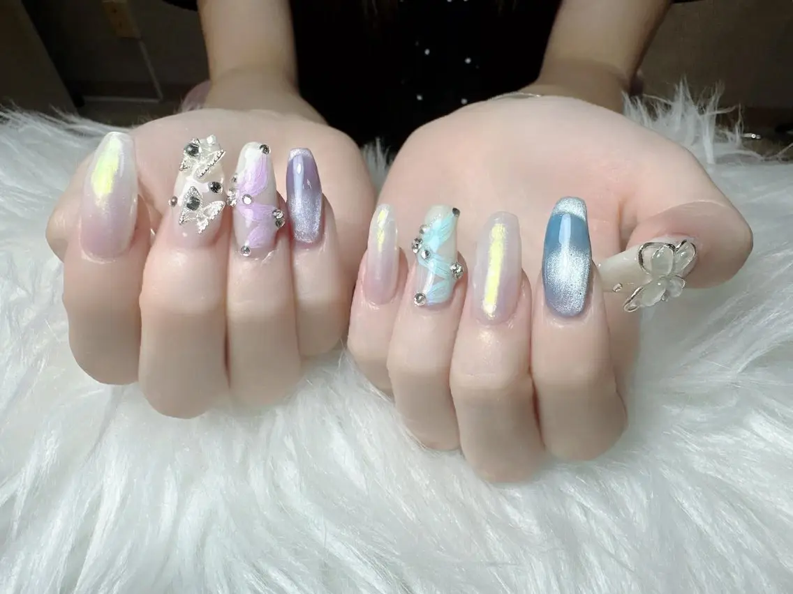 ネイル フレンチネイル 韓国ネイル マグネットネイル ニュアンスネイル オフィスネイル ハンドネイル ハンドケア Hara Nail 【持ち込みOK】のネイルデザイン