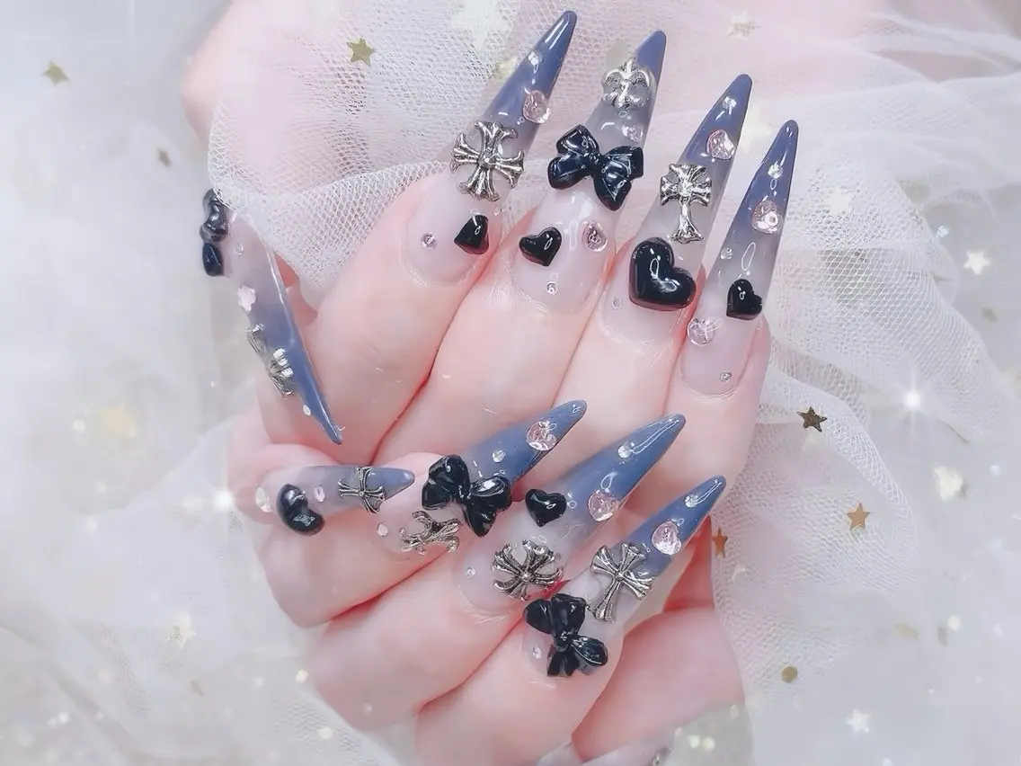 ネイル アニマル柄 べっ甲ネイル ブルー ボルドー ブラウン ハンドネイル Rin Nail 新大久保店のネイルデザイン