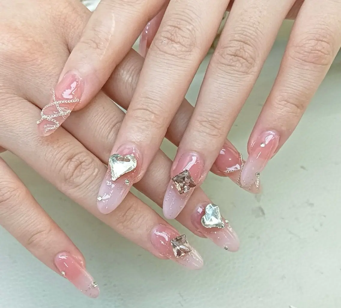 ネイル チークネイル 長さ出し フレンチネイル ガーリー 韓国ネイル sun nail池袋 モデル募集のネイルデザイン