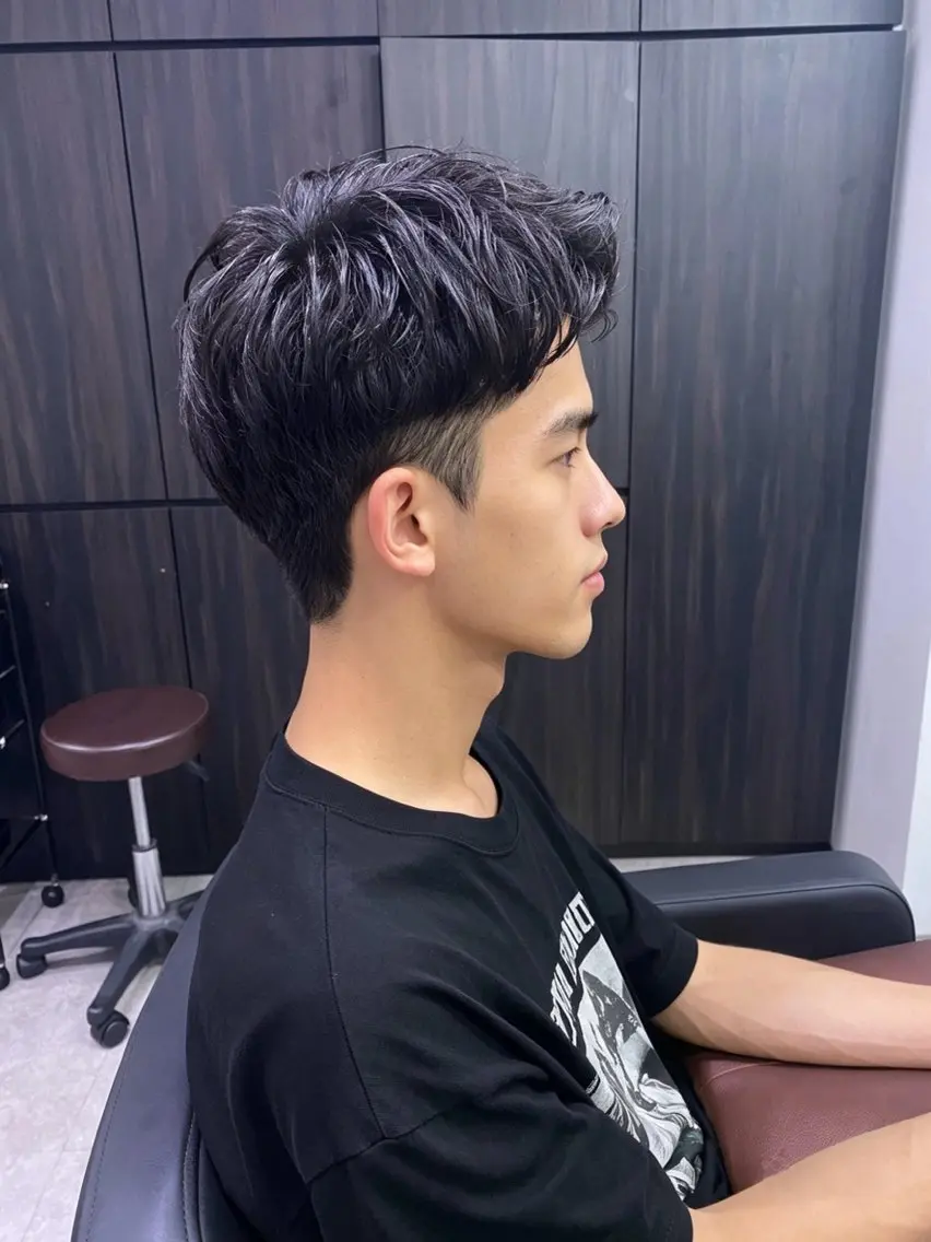 メンズ 友田 千栄のヘアスタイル