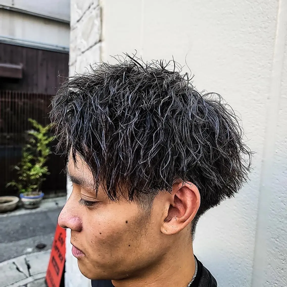 メンズ メンズパーマ メンズツイストパーマ 波巻きパーマ ツイストパーマ 特殊パーマ 片山恭兵のヘアスタイル