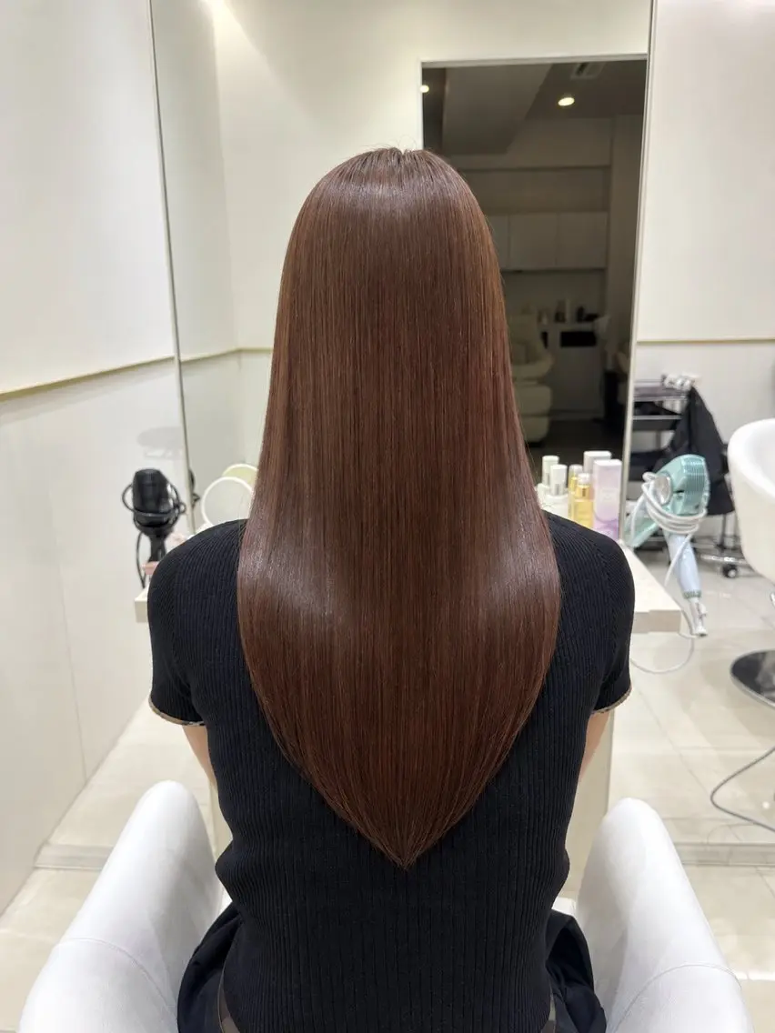 ロング ヘアカラー トリートメント 小西 鈴奈のヘアスタイル