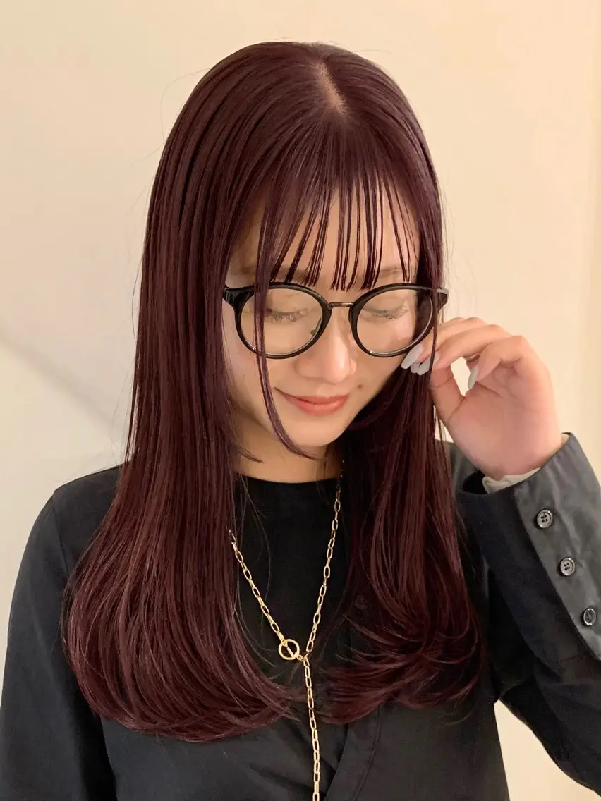 ロング カラー カシス ラベンダーカラー パープルカラー レイヤーカット 落合希 Olivebeigeのヘアスタイル