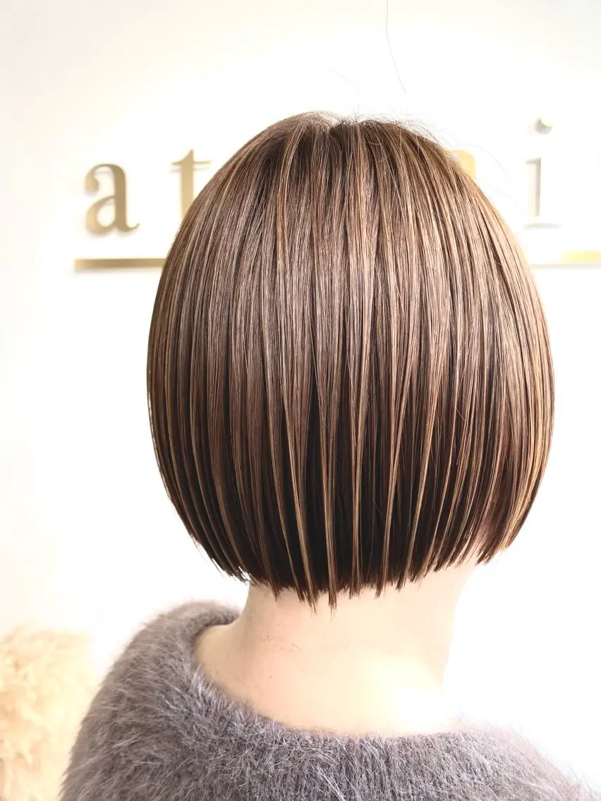ミディアム カラー アッシュ アッシュグレー ボブ カット ヘアカラー トリートメント 🌿attrait ANNEX個室ｻﾛﾝのヘアスタイル