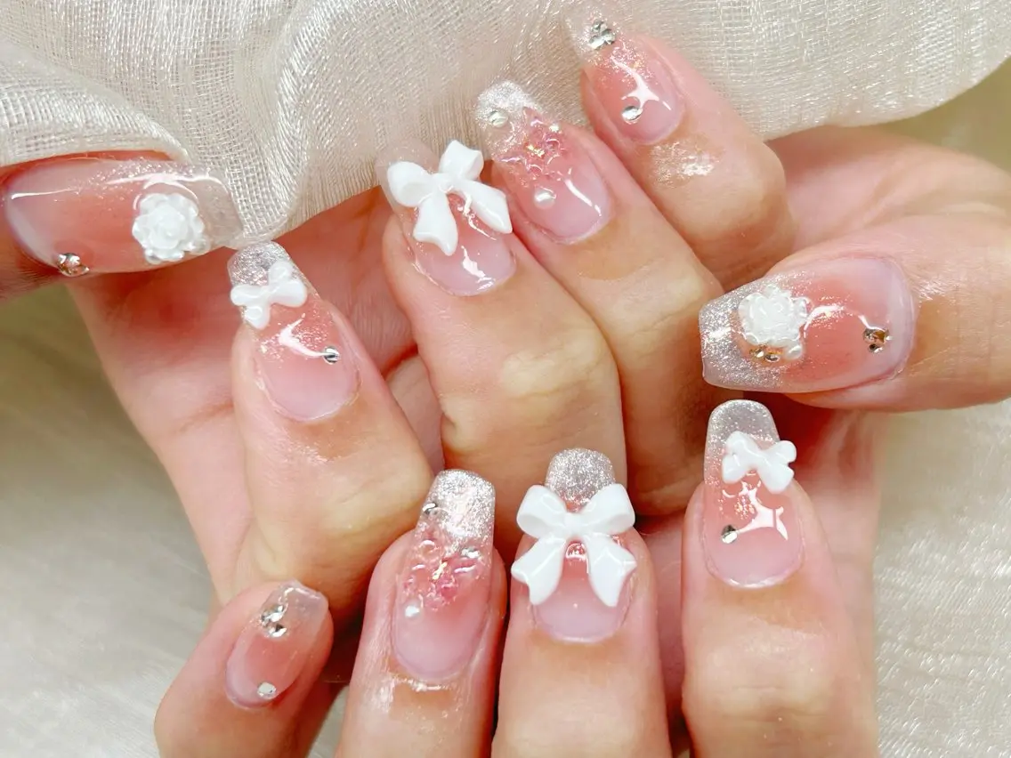 ネイル アートネイル チークネイル 成人式 入学式 長さ出し ハンドネイル Lino Nailのネイルデザイン