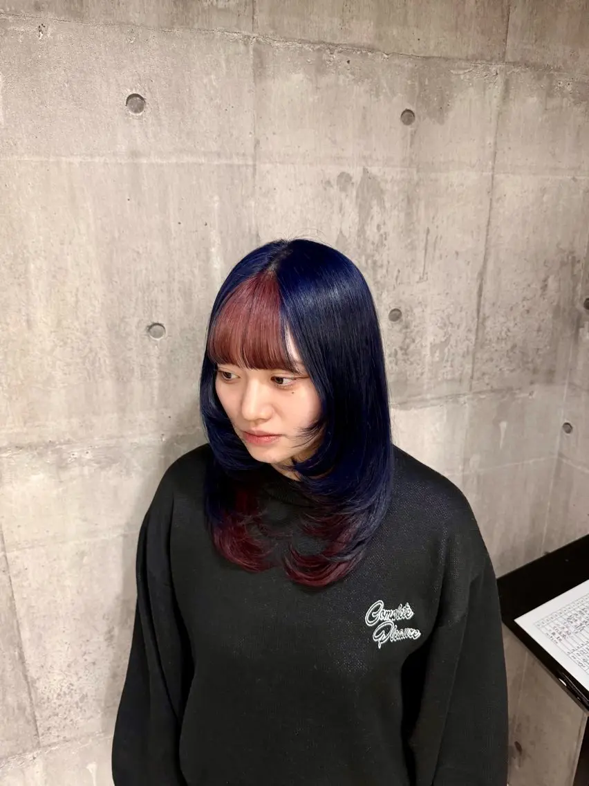 セミロング カラー メンズ ヘアカラー トリートメント ☁️かずき☁️青.紫 推し活カラー💫のヘアスタイル