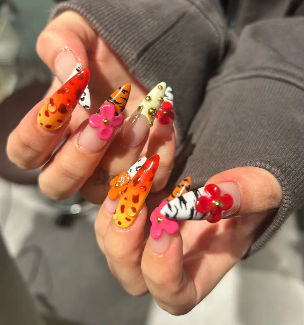 ネイル SEINA_ NAIL🐈‍⬛💗のネイルデザイン