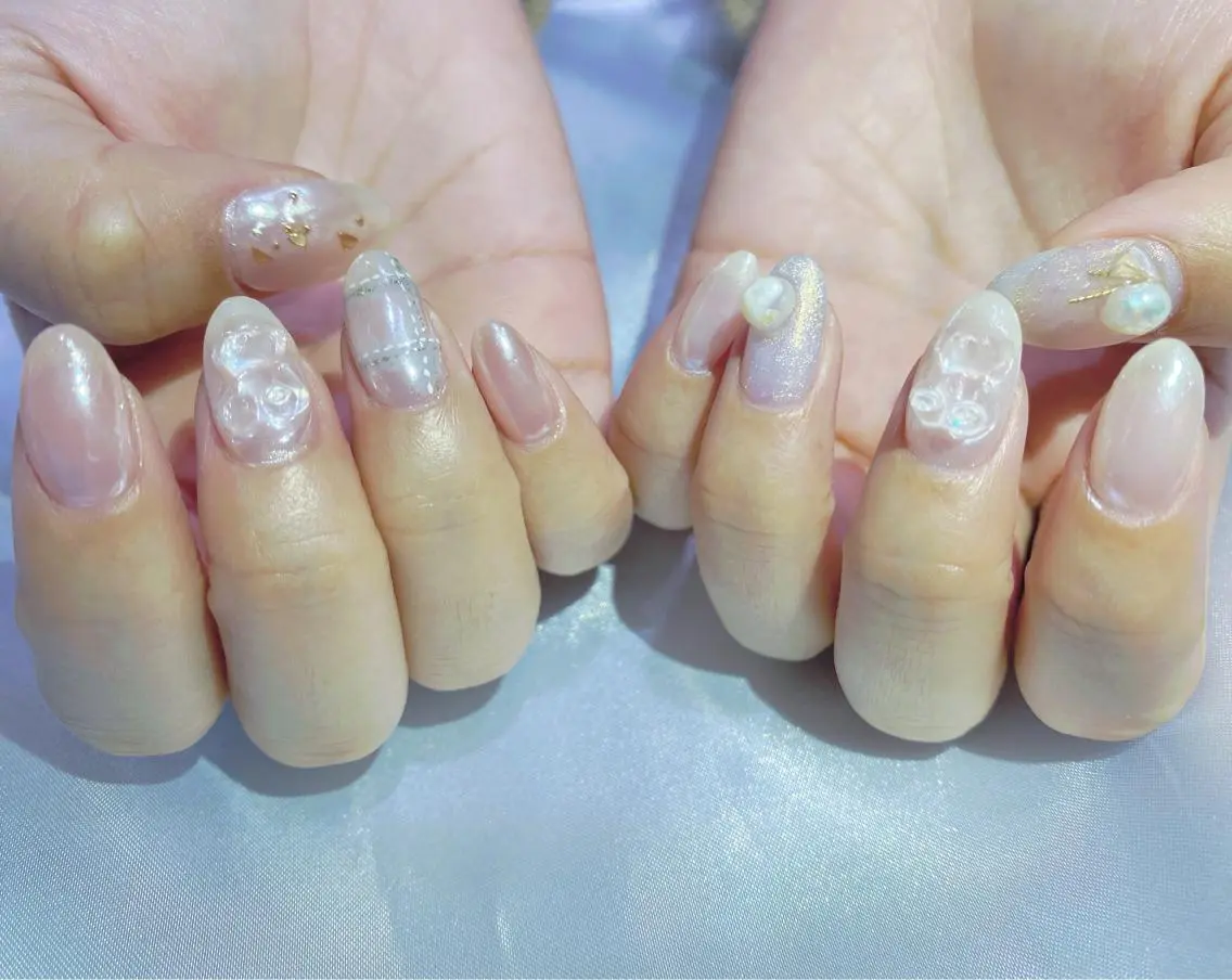 ネイル crystal ⭐︎ colorのネイルデザイン