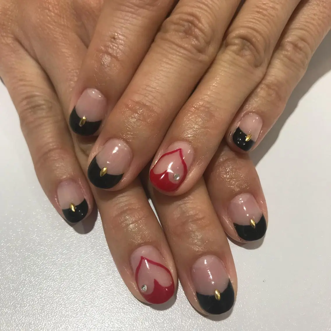 ネイル アートネイル フレンチネイル ハート ハンドネイル 桑原 香菜代のネイルデザイン