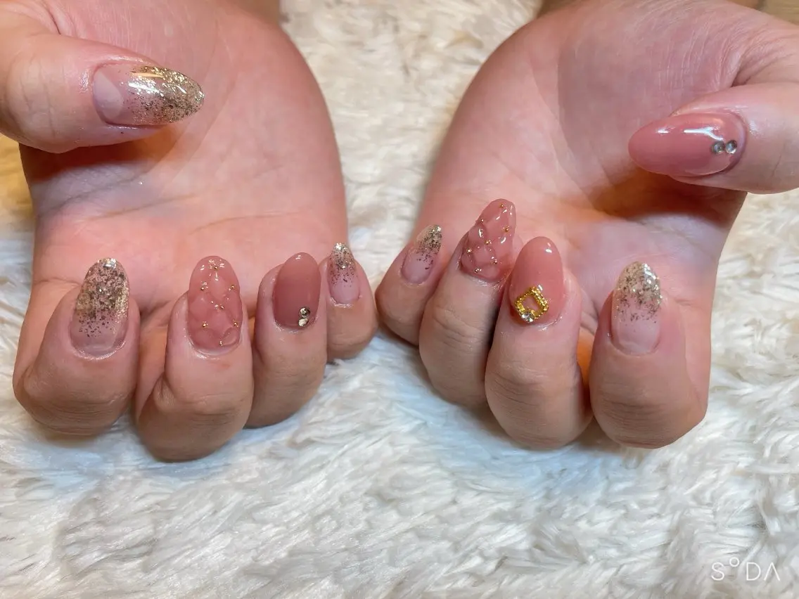 ネイル バレンタイン Betty❤︎ ネイル&よもぎ蒸しのネイルデザイン