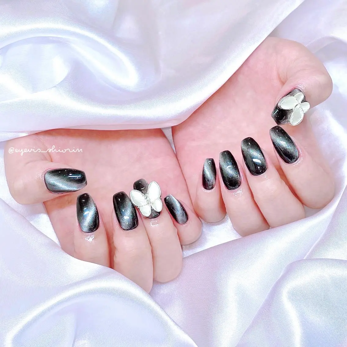 ネイル ROWnail Shioneのネイルデザイン