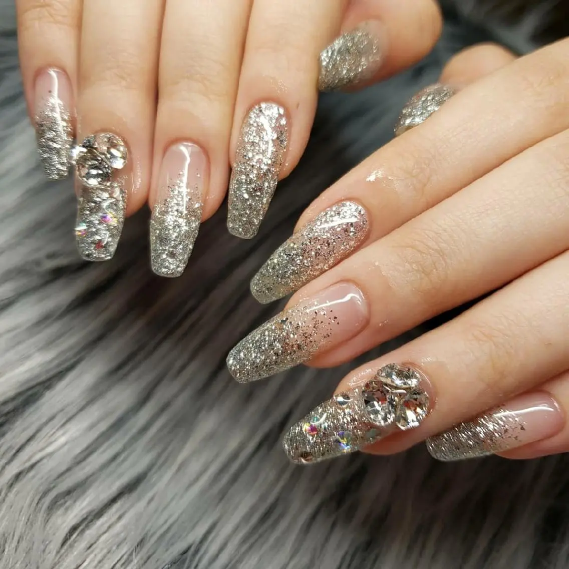 ネイル キラキラネイル ストーンネイル Nail salon Coco【溝の口駅】のネイルデザイン