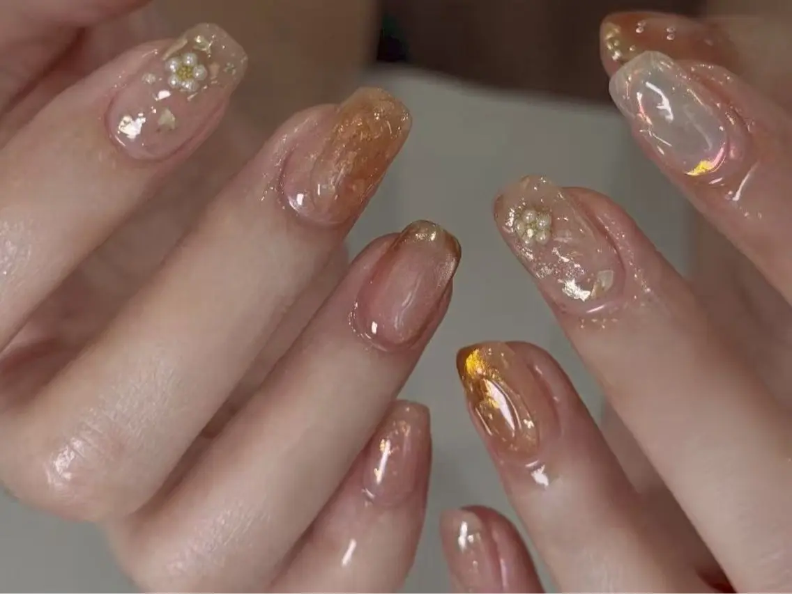 ネイル マグネットネイル 持ち込み ニュアンスネイル 春ネイル ハンドネイル ハンドケア ETE LUNA NAILのネイルデザイン