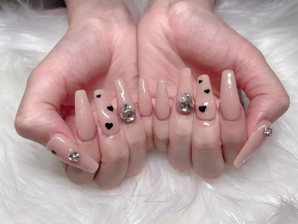 セミロング ネイル 《LB》ラブリエ Nail&eyeのマツエク・マツパデザイン