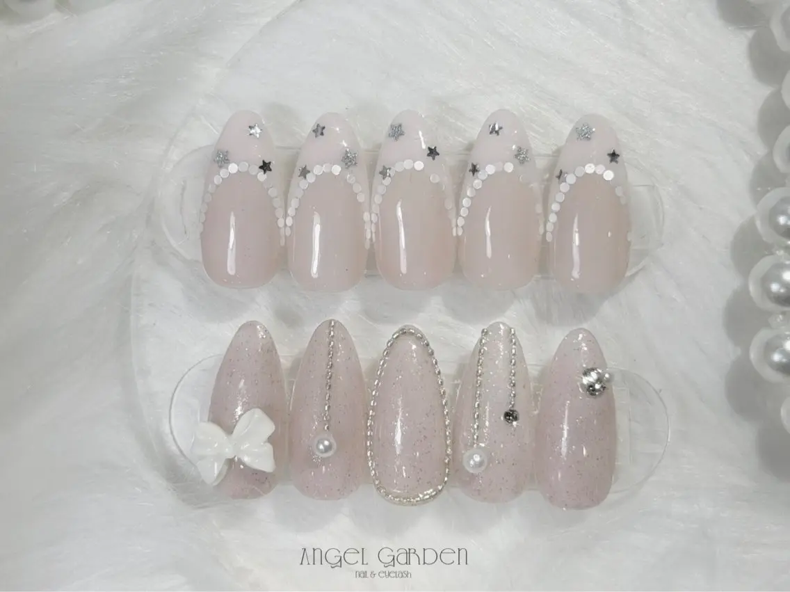 ネイル めぐ 💫ワンホンネイルのネイルデザイン
