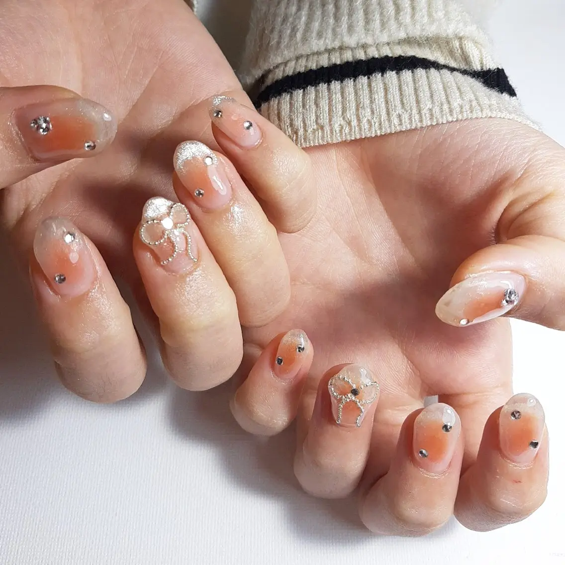 ネイル チークネイル ジェルネイル 持ち込み リボン ショートネイル owlnail /持込みデザイン専門のネイルデザイン