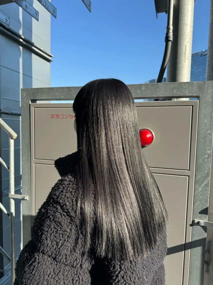 セミロング カット ヘアカラー 暖色カラー Ryokaのヘアスタイル