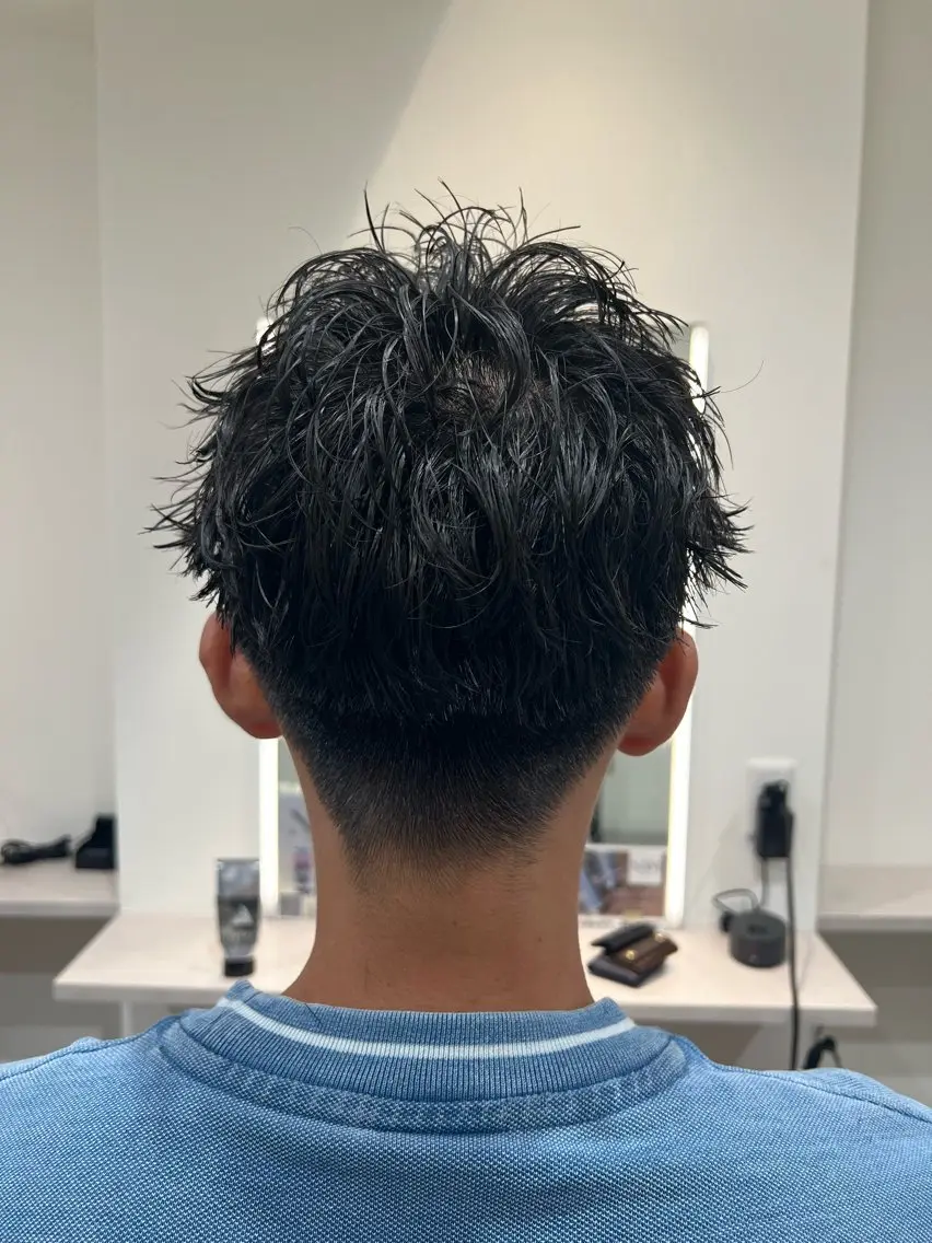 パーマ メンズ メンズパーマ スパイキーショート カット パーマ Men's NAM 八角のヘアスタイル