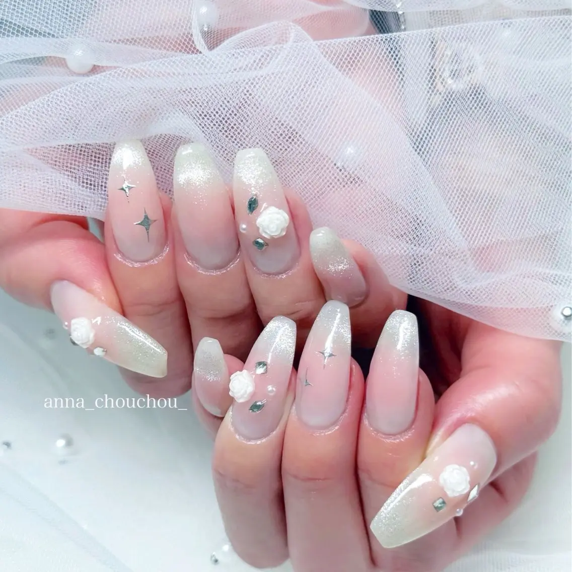 ネイル ハンドネイル Anna Sano⭐️のネイルデザイン