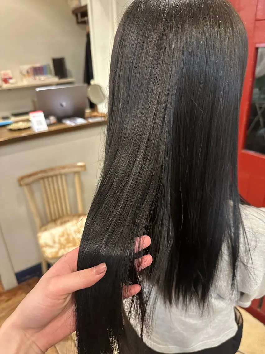 カラー ヘアカラー ウエカワ ハルのヘアスタイル