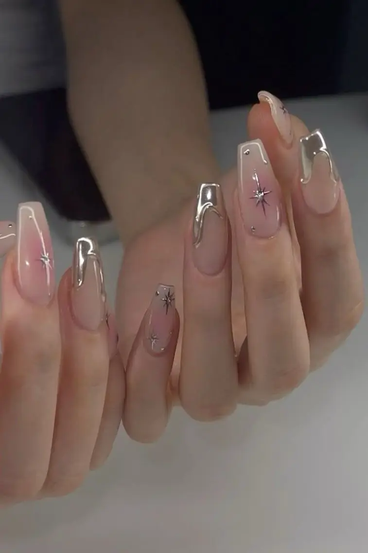 ネイル フレンチネイル ミラーネイル SORA ANA.CHUOのネイルデザイン