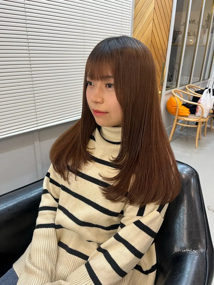 ロング レイヤーカット en-te:am 井上茉保のヘアスタイル