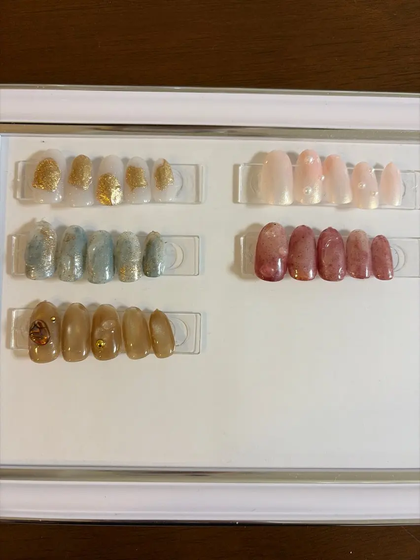 ネイル ニュアンスネイル ハンドネイル 眉とネイルのお店 Leaf🌿津田沼の眉毛・アイブロウイメージ