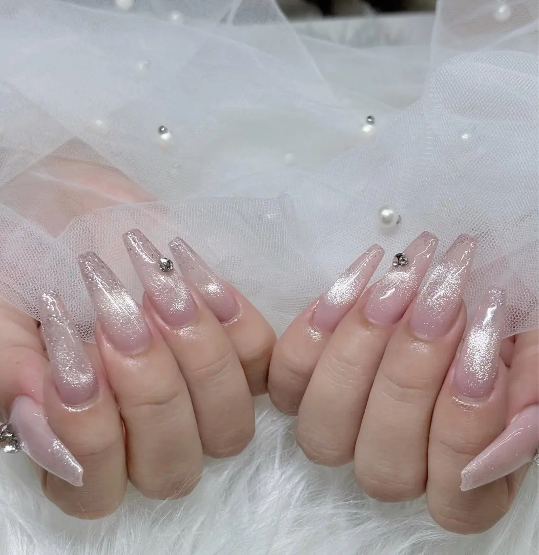 ネイル 韓国ネイル マグネットネイル 持ち込み Dyo Nail_Royalのネイルデザイン