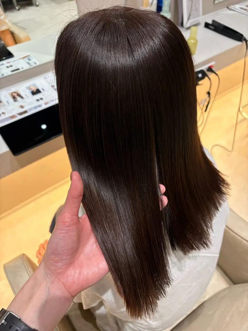 カラー ヘアカラー 🥨伊藤みやこ🥨 ショートカット🌈のヘアスタイル