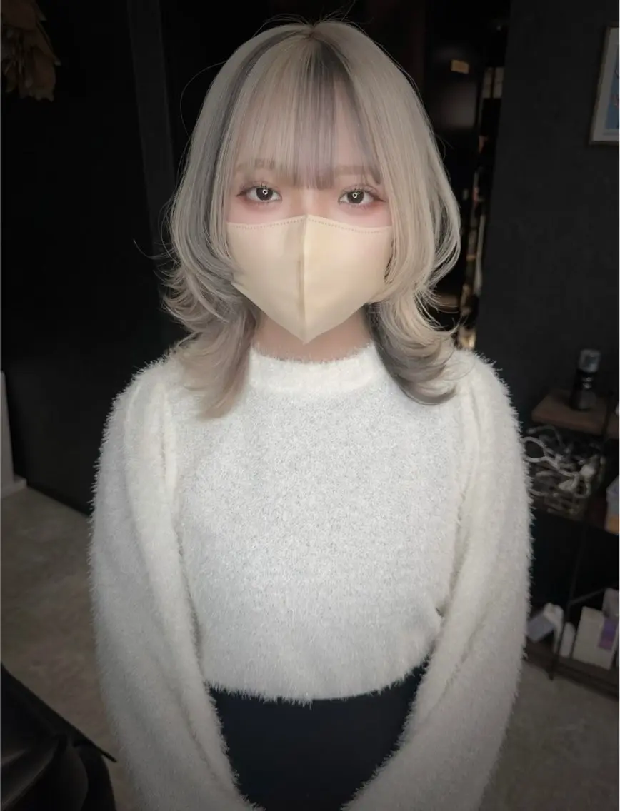 ミディアム ウルフカット カット ヘアカラー TAIRA横浜ウルフ 🐺デザインカラーのヘアスタイル