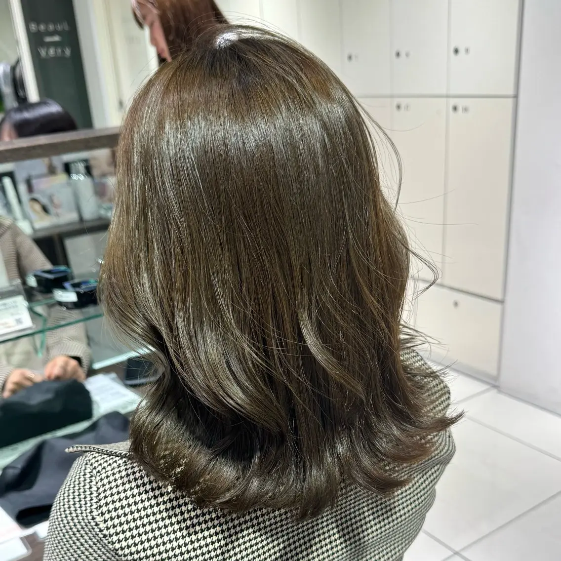 ミディアム カラー ヘアアレンジ ヘアカラー ブリーチなしカラー /新百合ヶ丘/安形翔のヘアスタイル