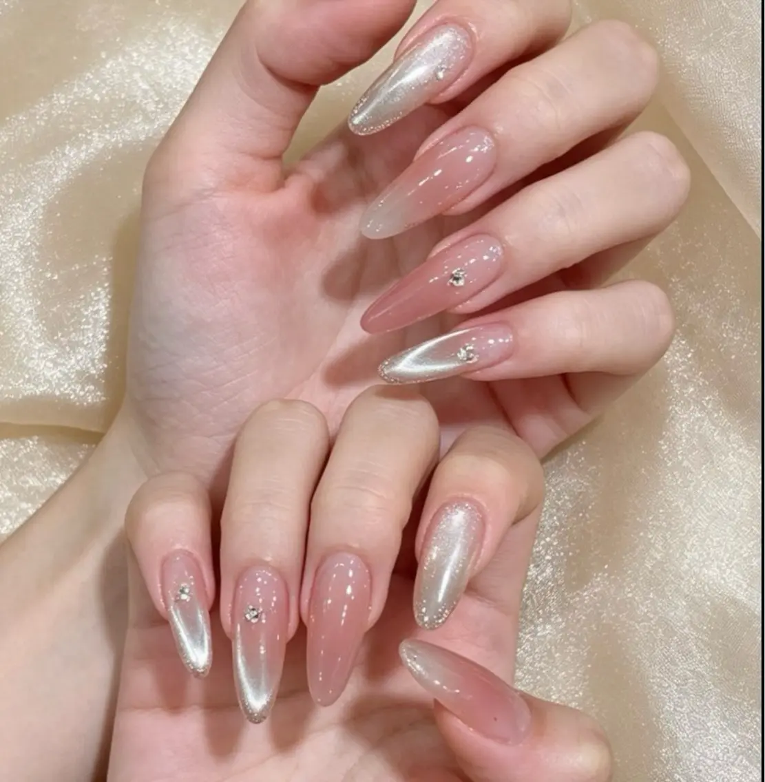 ネイル ブラウン フットネイル フレンチネイル グラデーション 氷ネイル・うるうるネイル ハンドネイル Mixx Nail_ Studioのネイルデザイン