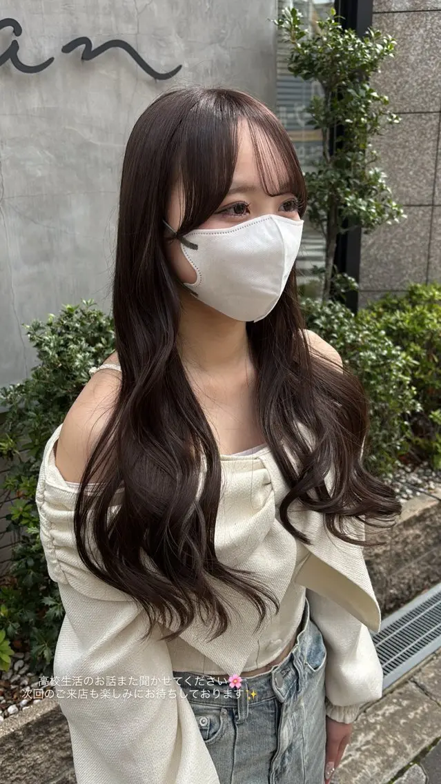 カラー 透明感カラー🫧 高田李胡のヘアスタイル