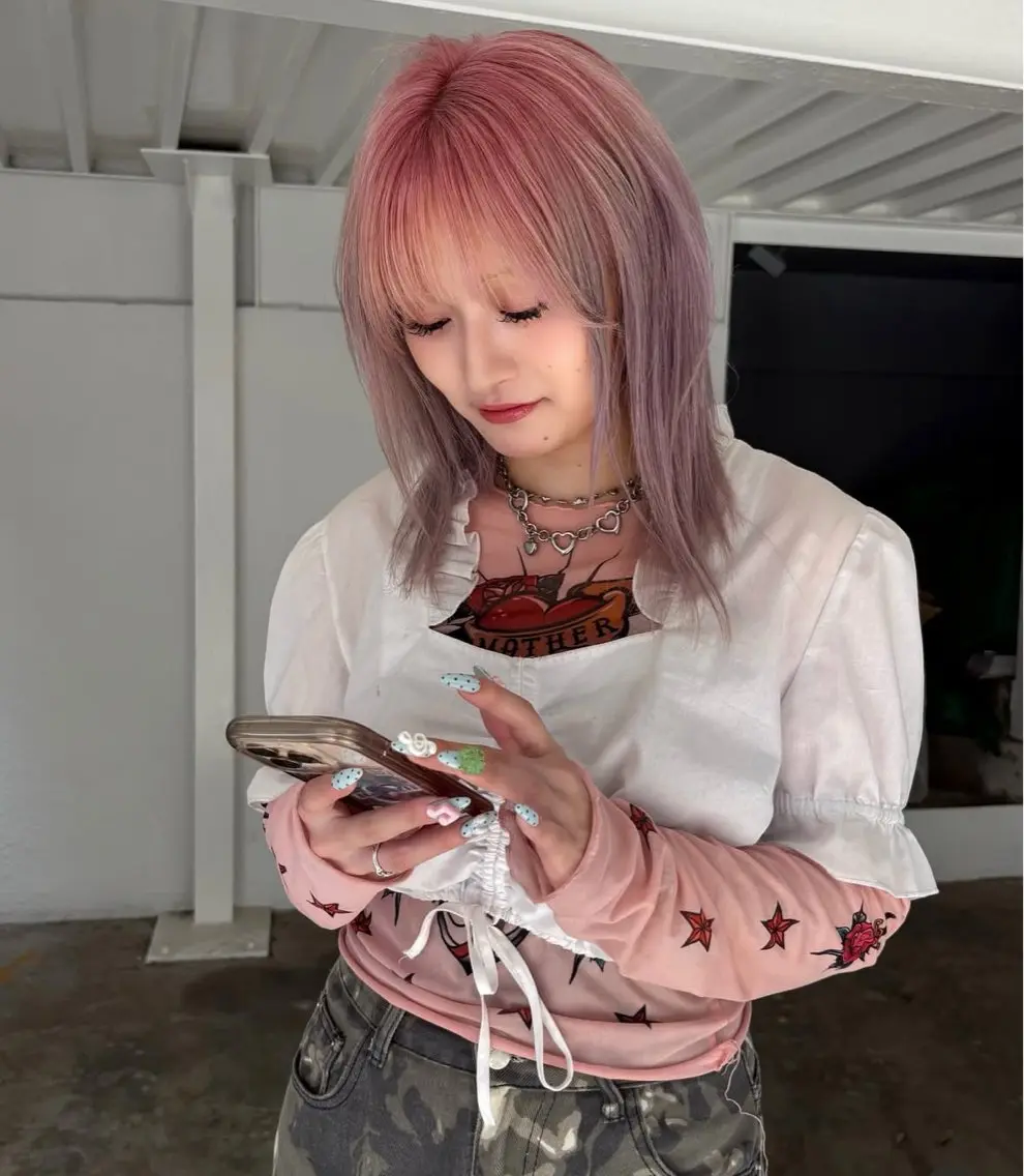 カラー 井口 怜奈のヘアスタイル