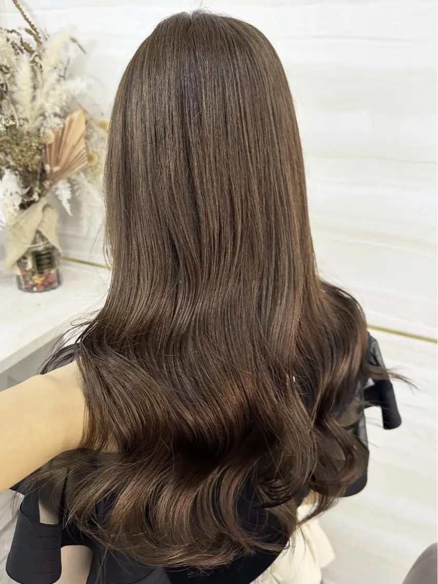 ロング カラー ヘアアレンジ 遠山 陽愛のその他イメージ