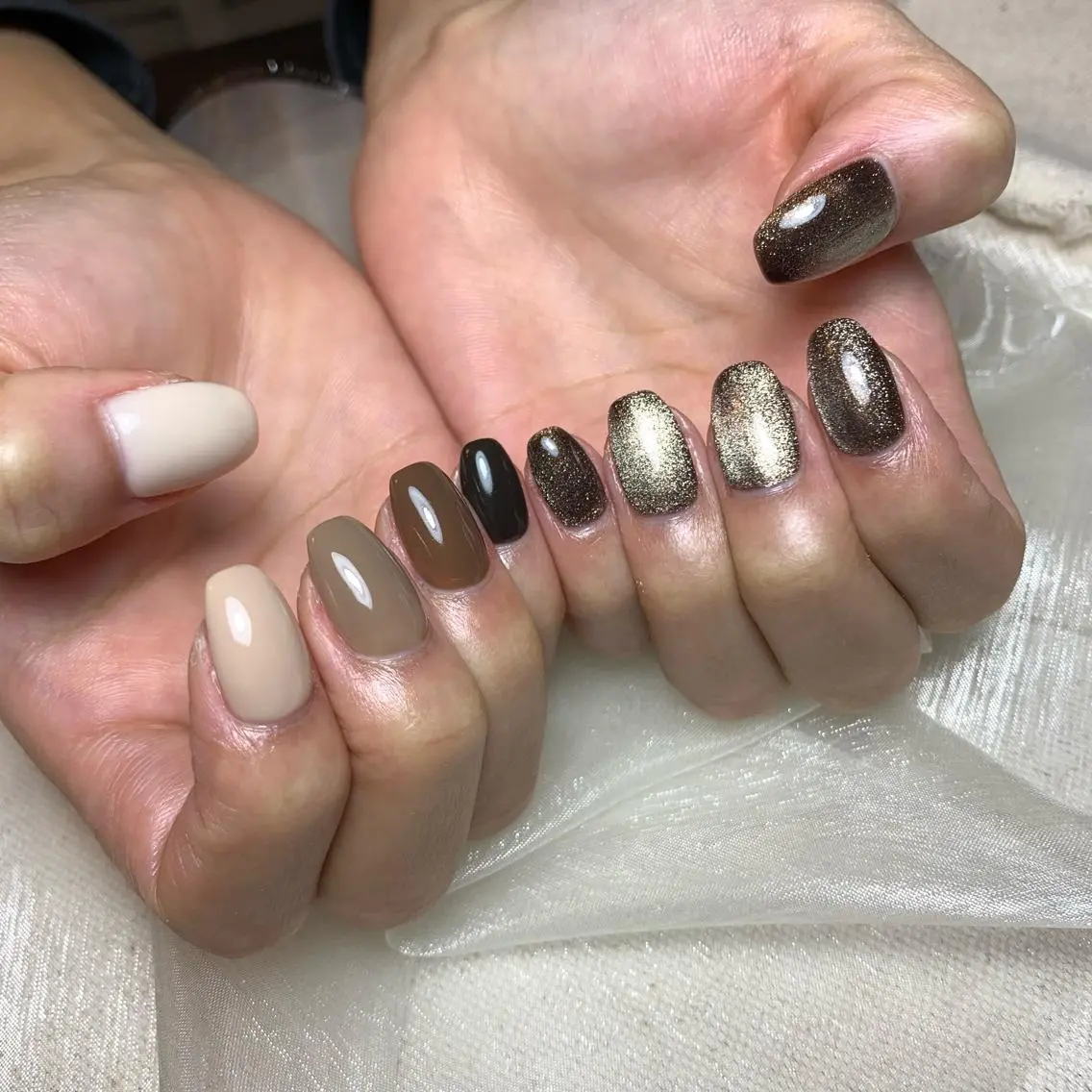 ネイル ハンドネイル 里見 麗のネイルデザイン